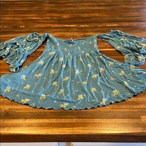 FREE people Off-Shoulder Blue Floral Smocked Peasant Top